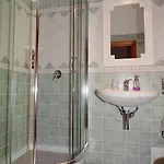 Guest house Vento Di Terra 4*
