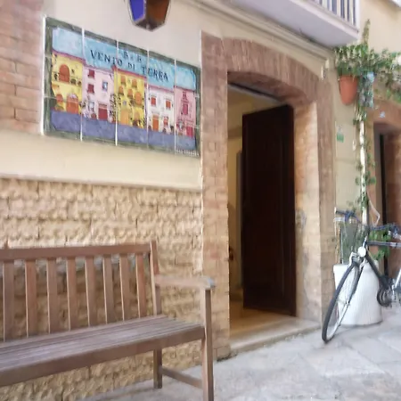 Vento Di Terra בית הארחה